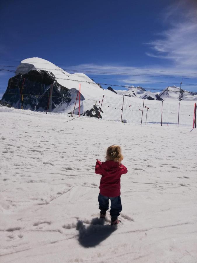Emelie Zermatt 4**** Διαμέρισμα Εξωτερικό φωτογραφία